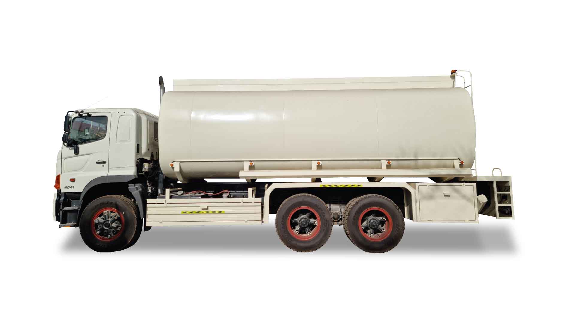 Hino 700 water & Diesel Tanker